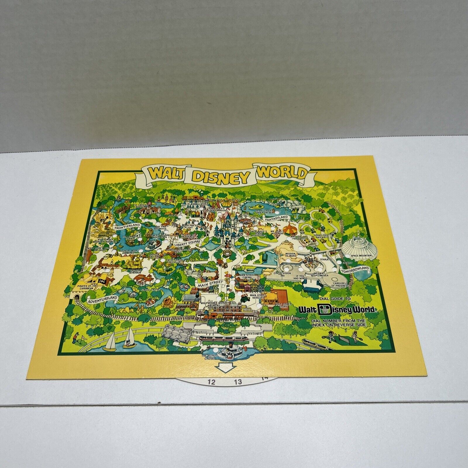 Vintage Walt Disney World Magic Kingdom 1980 Dial Guide Map (8.5