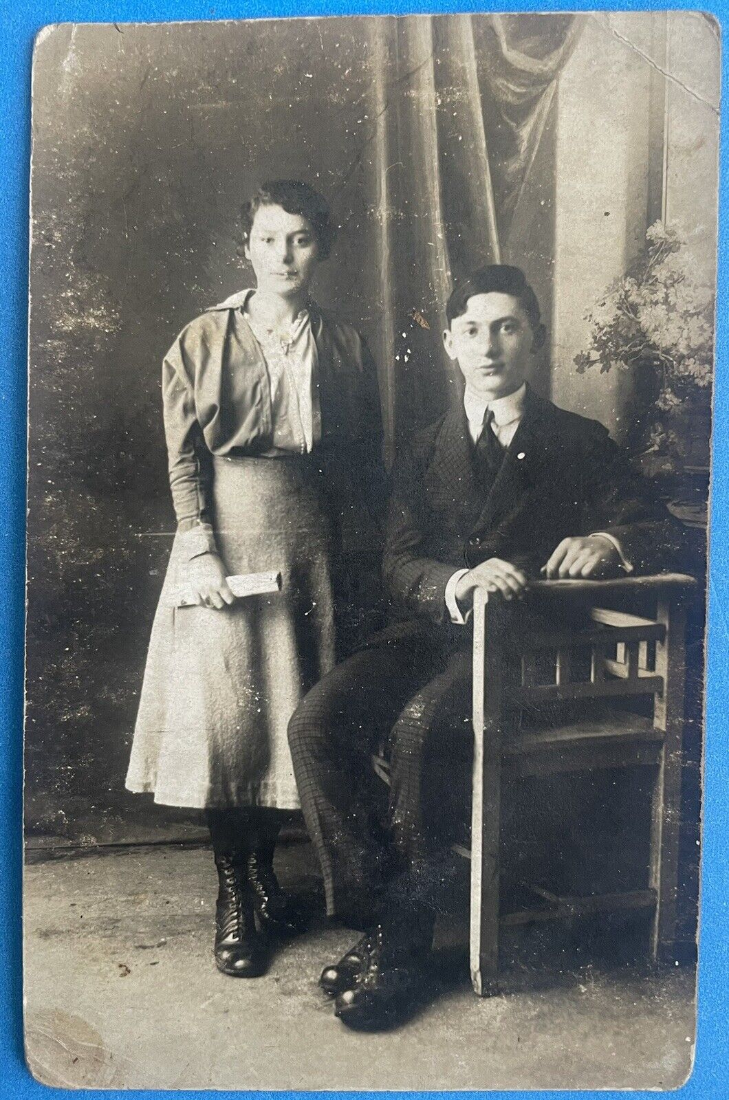 Vintage RPPC Photo Postcard Young Couple / Studio Portrait c1910s