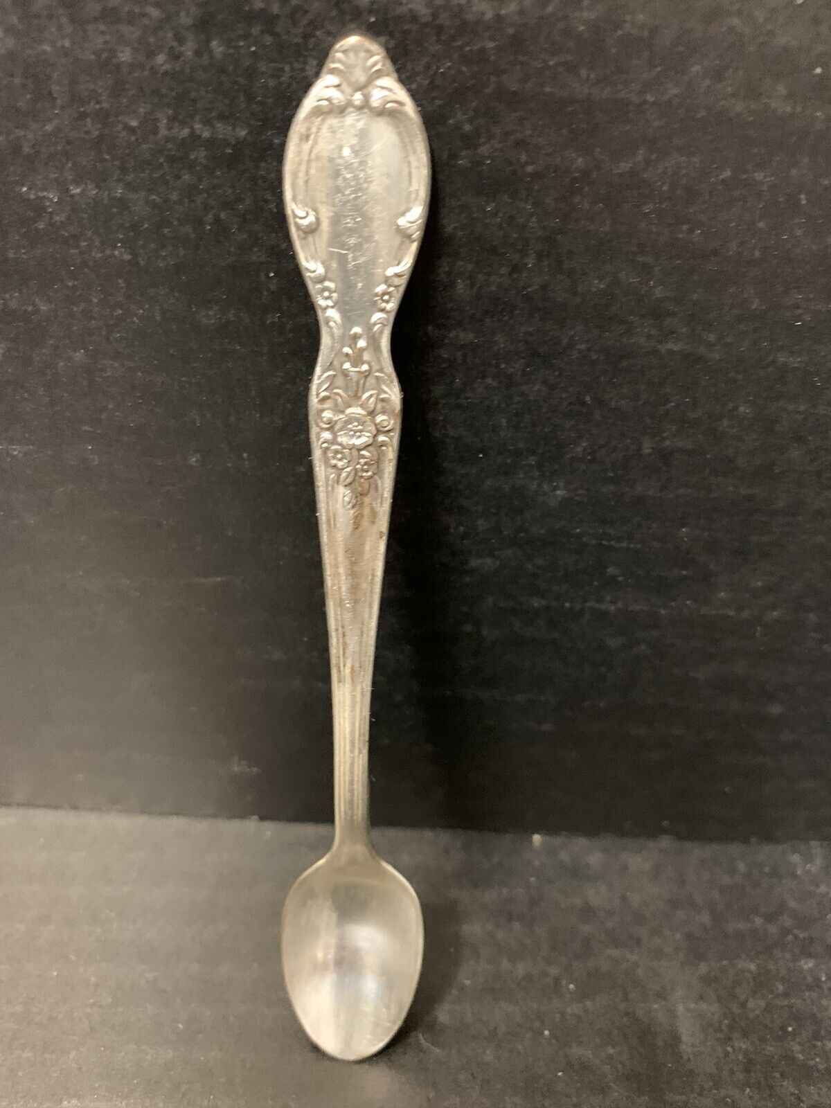 Wm Roger & Son I.S. Silver Plate  Baby Spoon Victorian Rose Pattern Vintage 5 in
