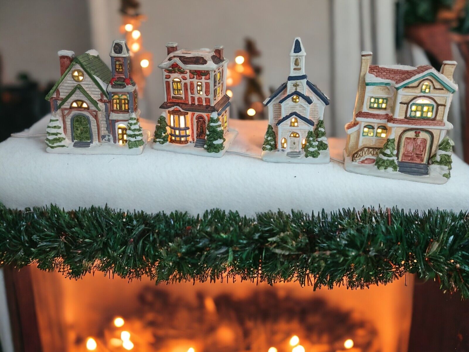 Vintage Kirkland's Holiday Village Set Of 4 Victorian Ceramic With Lights 