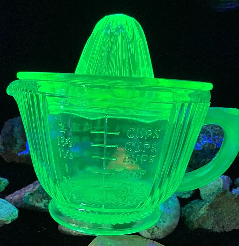 Vintage Green Uranium Vaseline Depression Glass 2 Cup Measuring Juicer Reamer