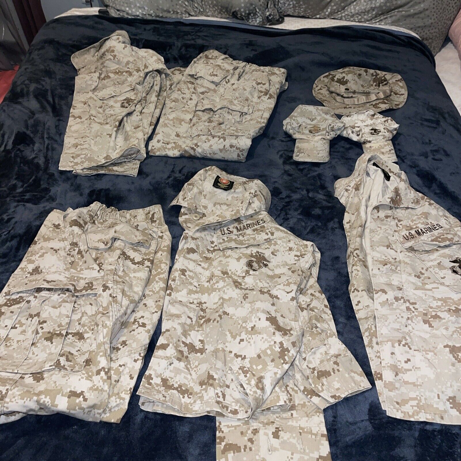 USMC MARPAT Desert Tan Combat Blouse Trousers 2 Full Sets, 1 Blouse