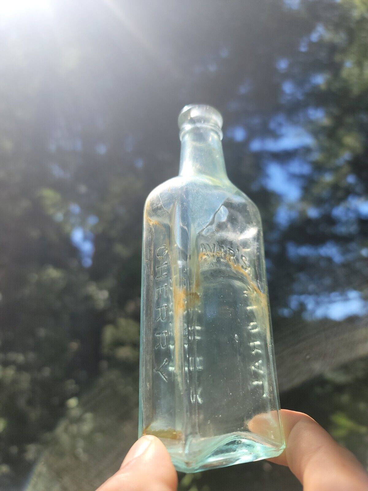 1880\'s Beautiful Pectoral Ayer\'s Massachusetts Bottle☆ Old Boston Cherry Bottle