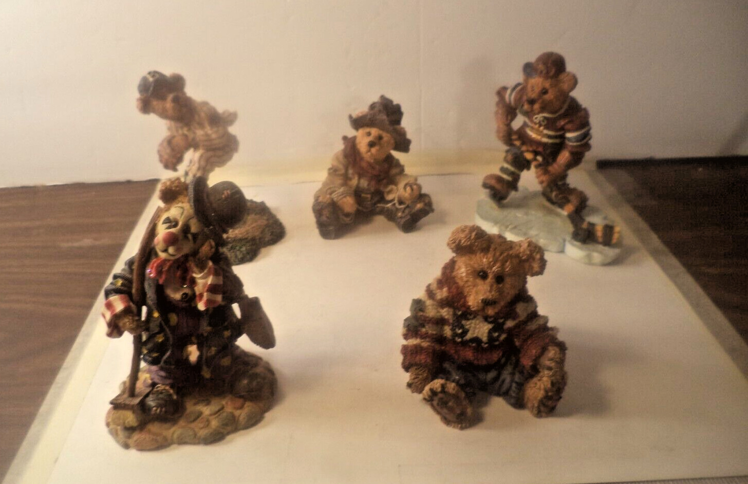 Boyd\'s Bears and Friends Figurines  1990\'s - Lot of 5 - Sports Clown Misc Rustic