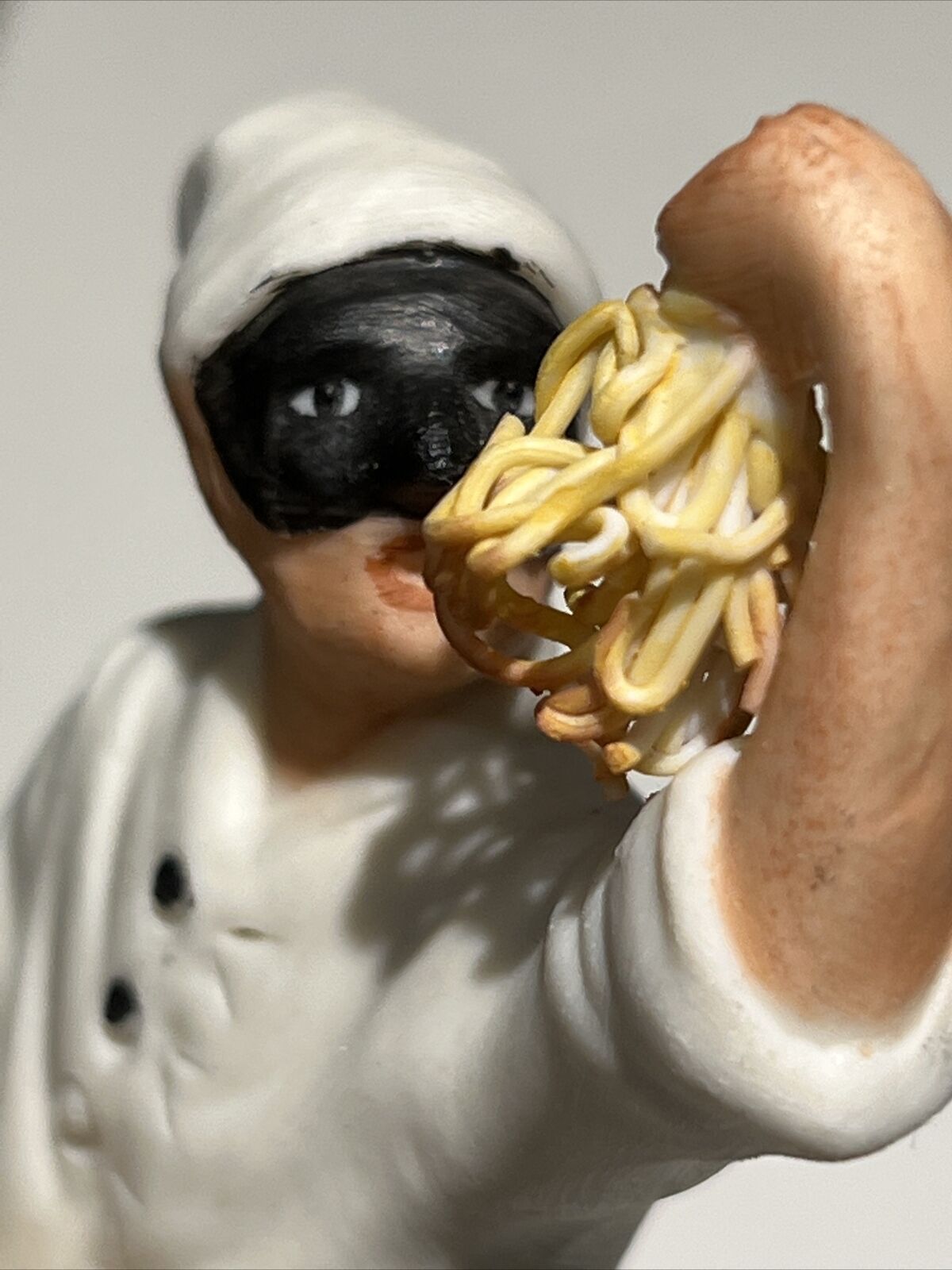Chef  Spaghetti Capodimonte Carnival Sculpture Porcelain 6” Tall HARD TO FIND