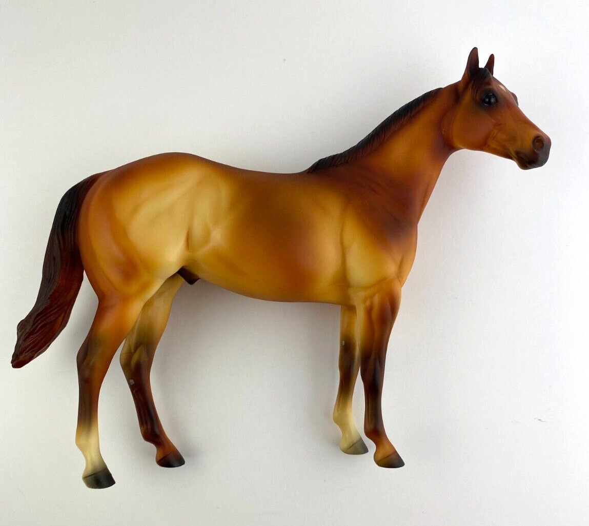 Peter Stone Model Horse Chestnut ISH Ideal Stock Horse - Traditional