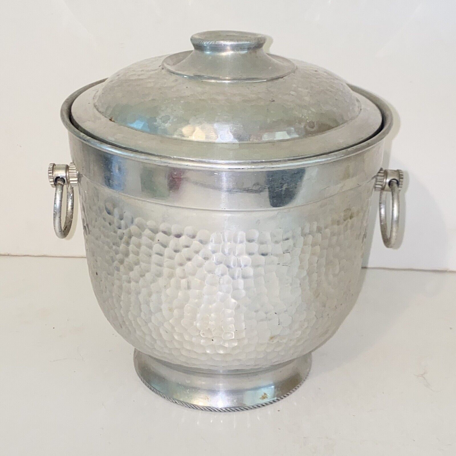 Vintage Hammered Aluminum Ice Bucket Made in Italy by Ray Model BT150