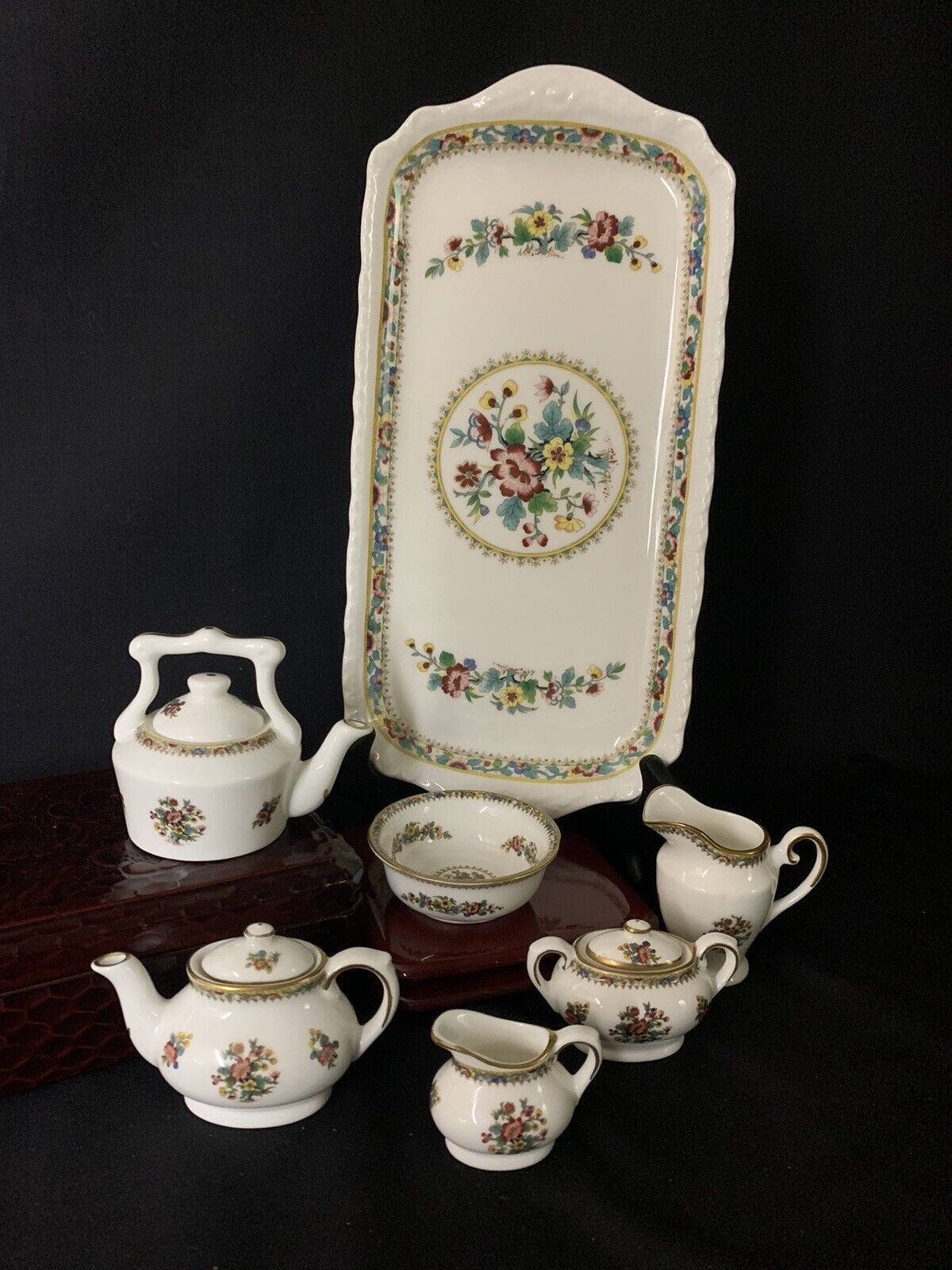 Coalport Ming Rose Miniature Tea Service 10 Piece England Rare Discontinued
