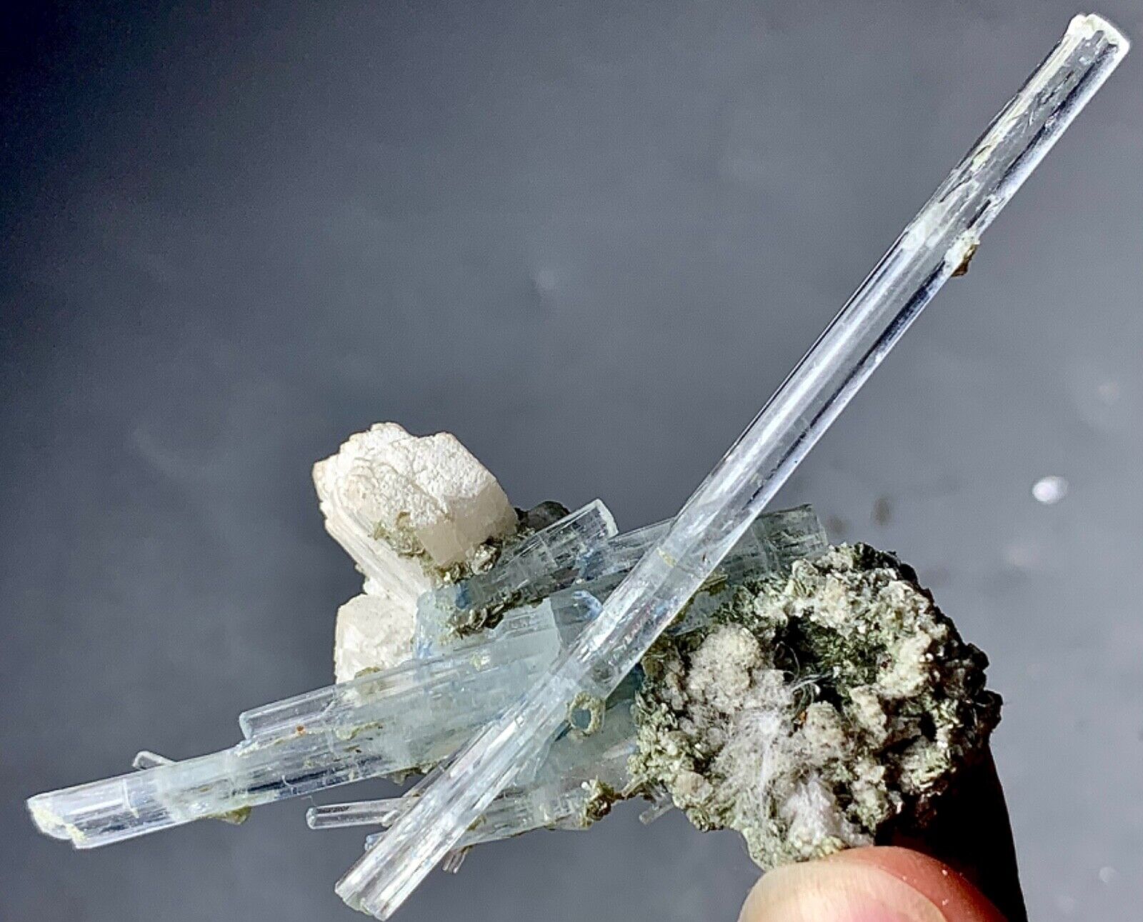 79 Carat Aquamarine Crystals Bunch Specimen From Skardu Pakistan (Repaired)