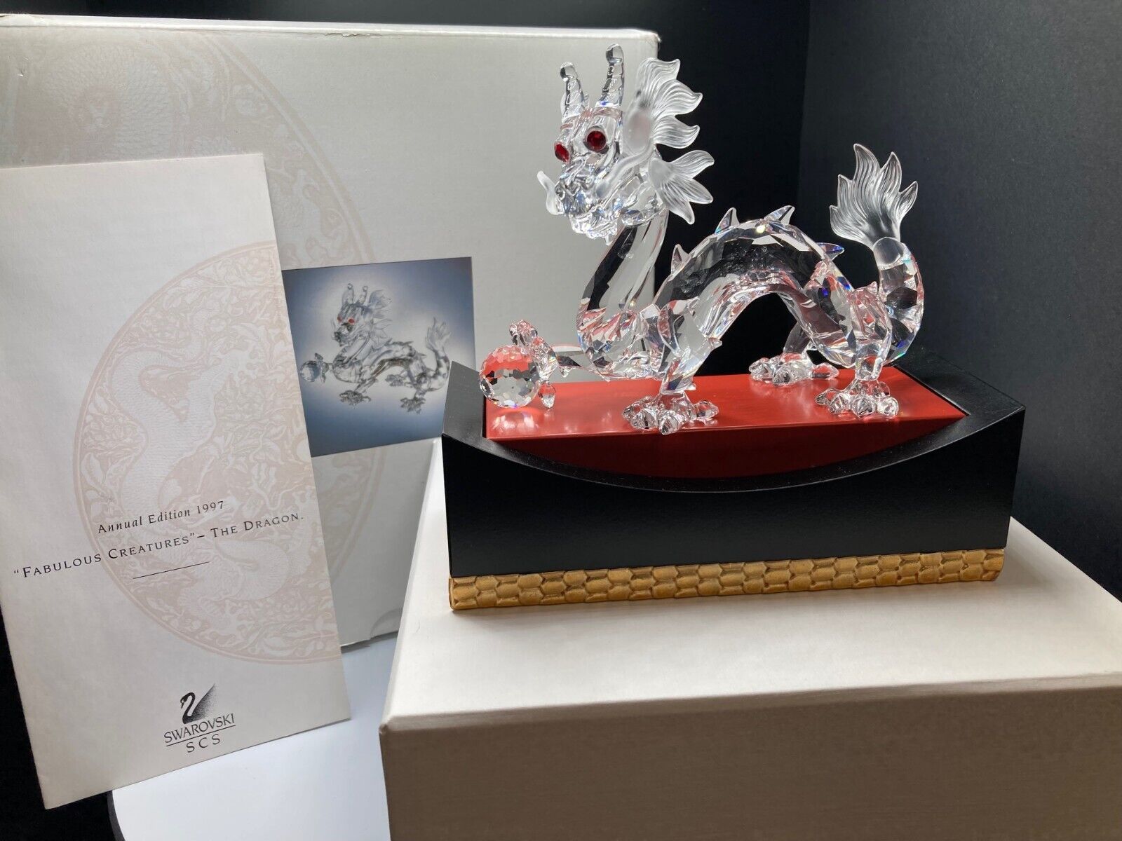 Swarovski Crystal 1997 Fabulous Creatures The Dragon With Stand