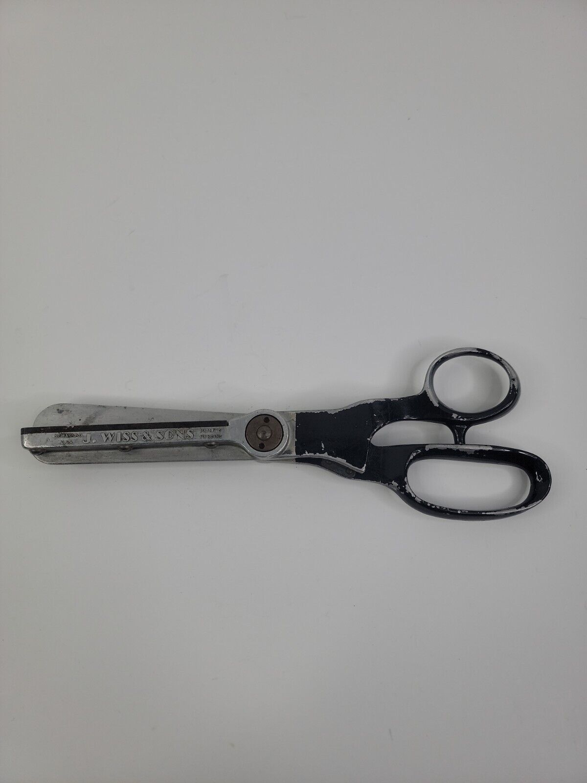 J. Wiss & Sons Scissors pinking shears Fabric Tailor 11\