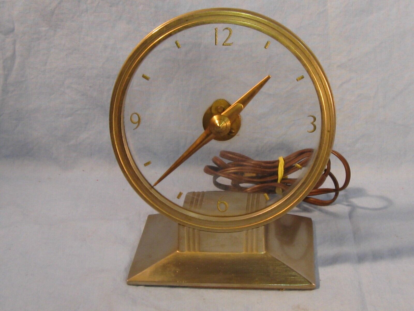 Vintage 1956-57 Haddon Golden Visionette Model 80 Mystery Clock