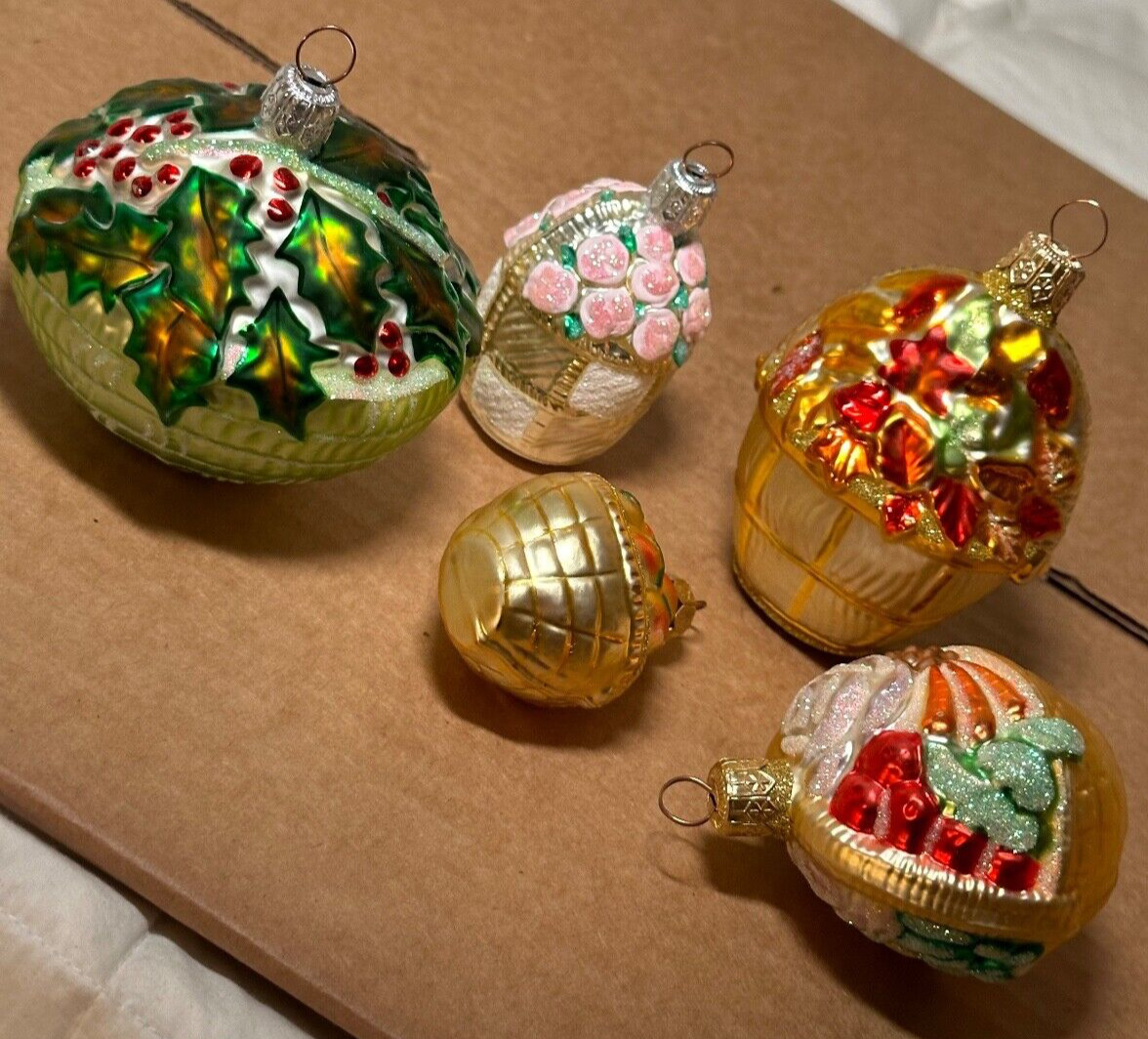 5  VTG Patricia Breen BASKET Ornaments WINDSOR ROSE AUTUMN HARVEST HOLLY APPLE