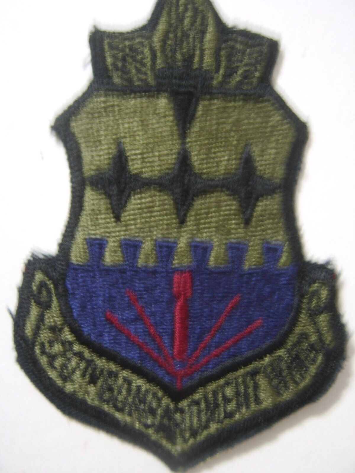 320th BOMBARDMENT WING PATCH USAF VINTAGE  SUBDUED :KY22-6