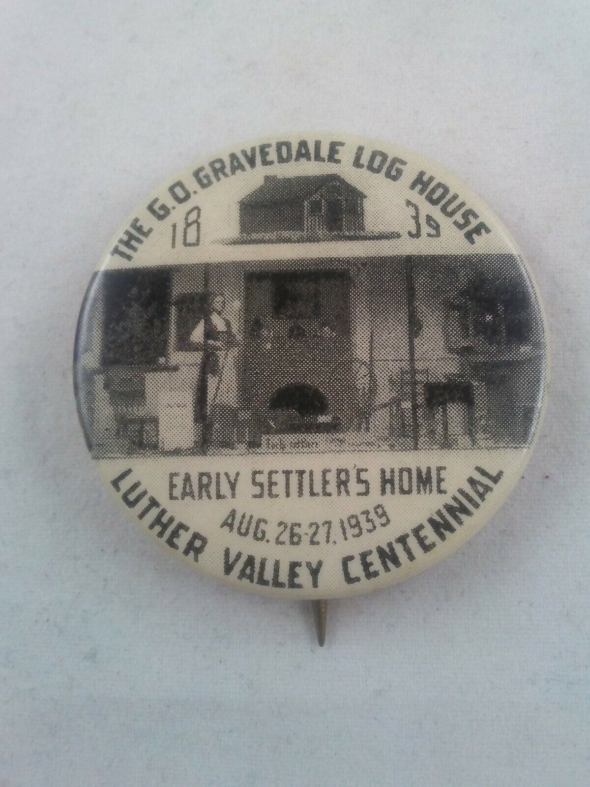 Vintage Antique Pre-WWII Luther Valley Centennial 1839-1939 pin button WI  *GG