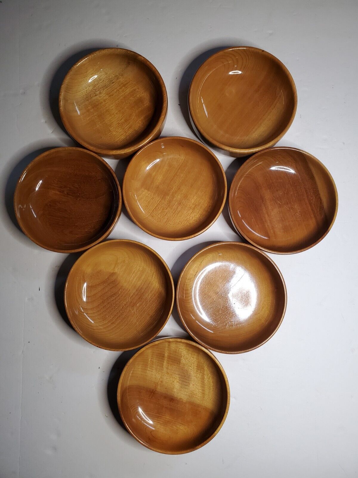 Vintage Lot of 8 Oregon Myrtlewood Wood Bowls 5.5\