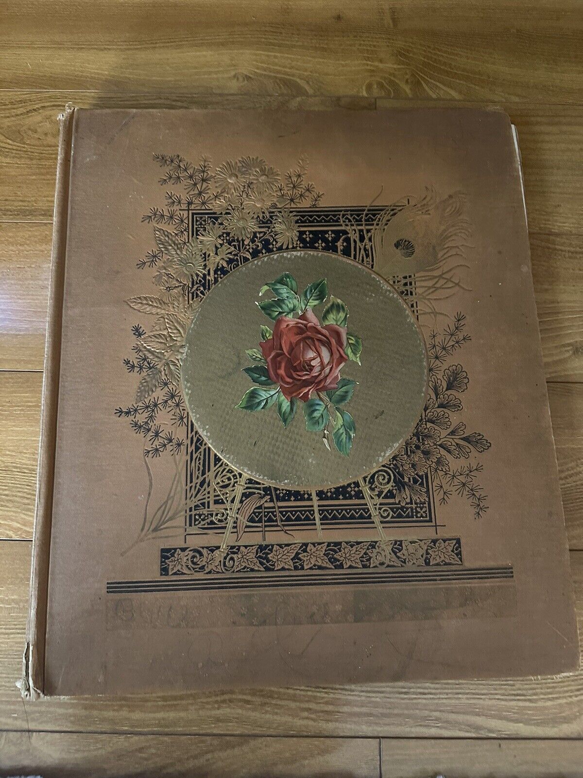 Antique Victorian Scrapbook Album Diecuts 300+ Trade Cards 1876 Postcards Large