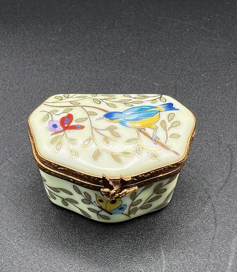 Rochard Limoges France Peint Main 3D Blue Bird “Inside” Porcelain Trinket Box