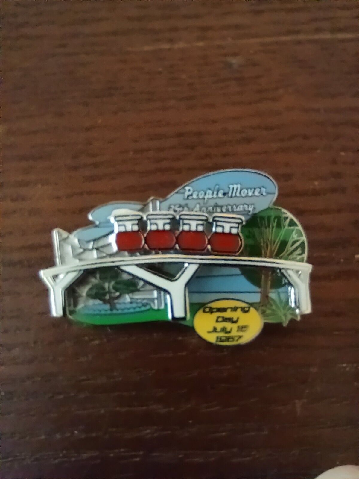 Disneyland DLR People Mover Slider Pin LE 1500 35th Anniversary