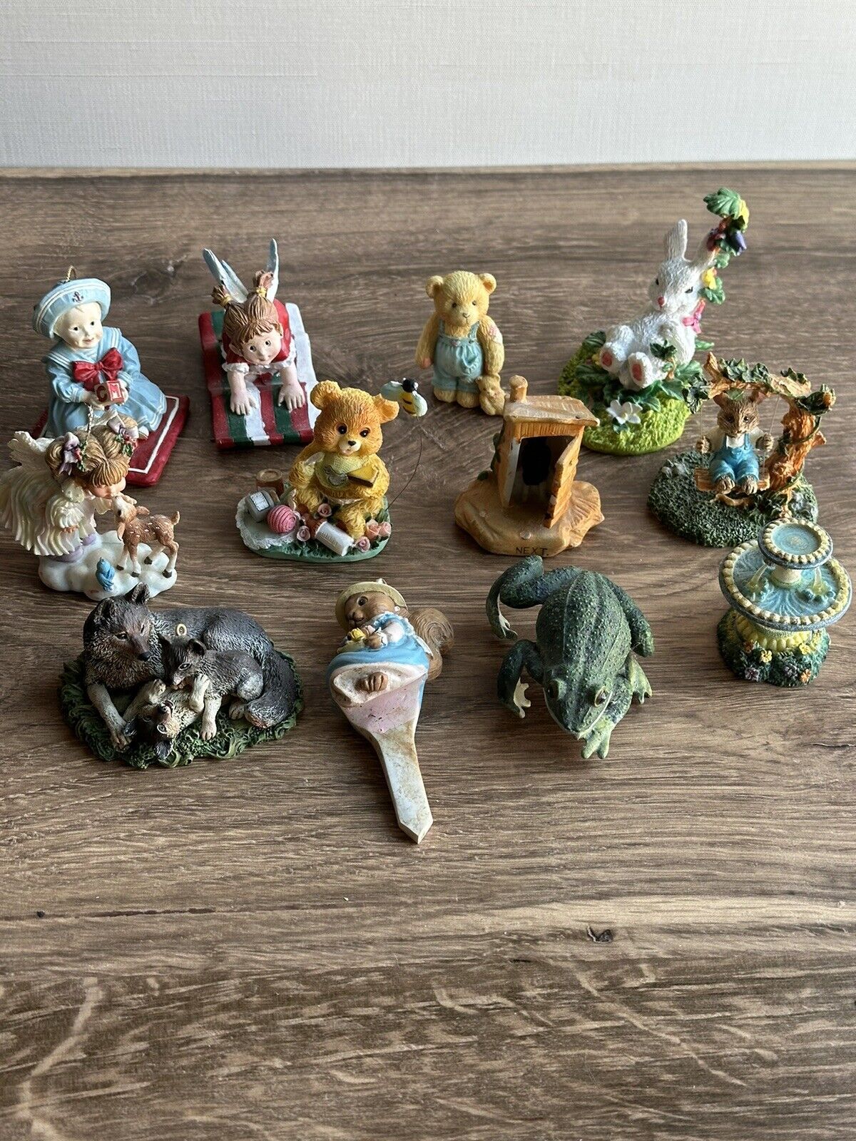 Vintage Lot For Miniature Figures 