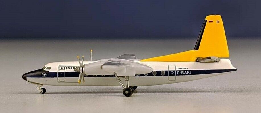 Aeroclassics ACDBARI Lufthansa Fokker F-27 D-BARI Diecast 1/400 Model Airplane