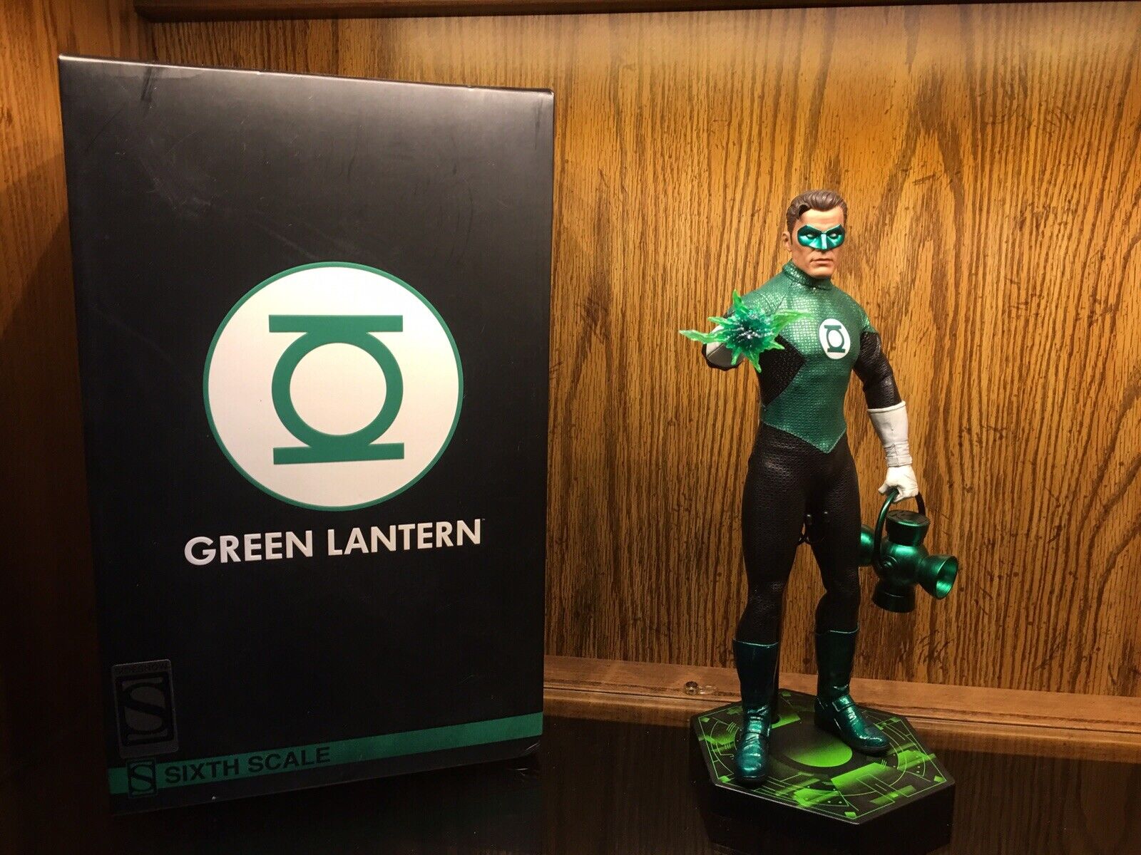 Sideshow DC Green Lantern  1/6 Scale 12” Figure EXCLUSIVE