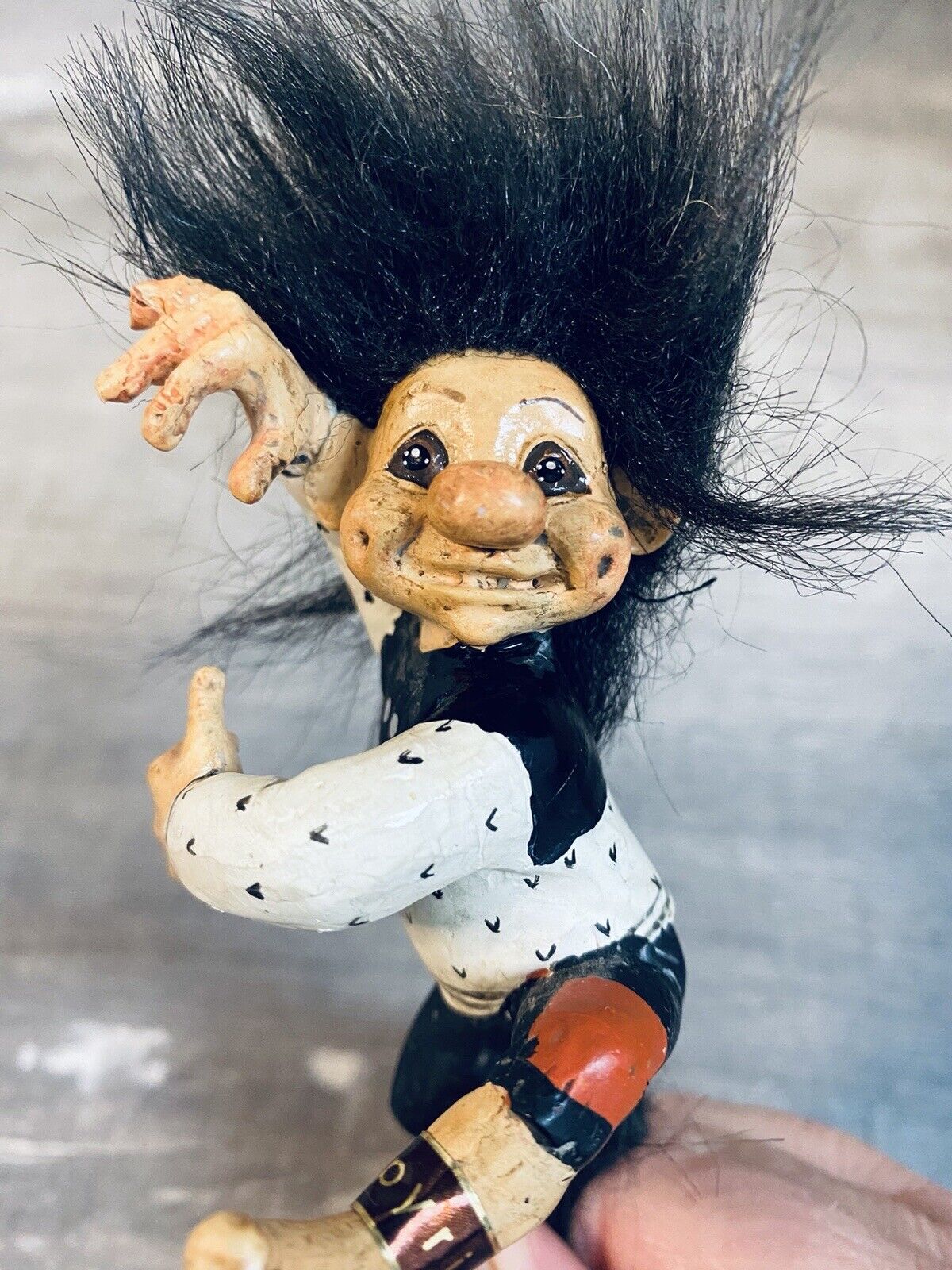 Candy Designs NORWAY Sitting TROLL FIGURE GRINNING Hugger 1980’s 
