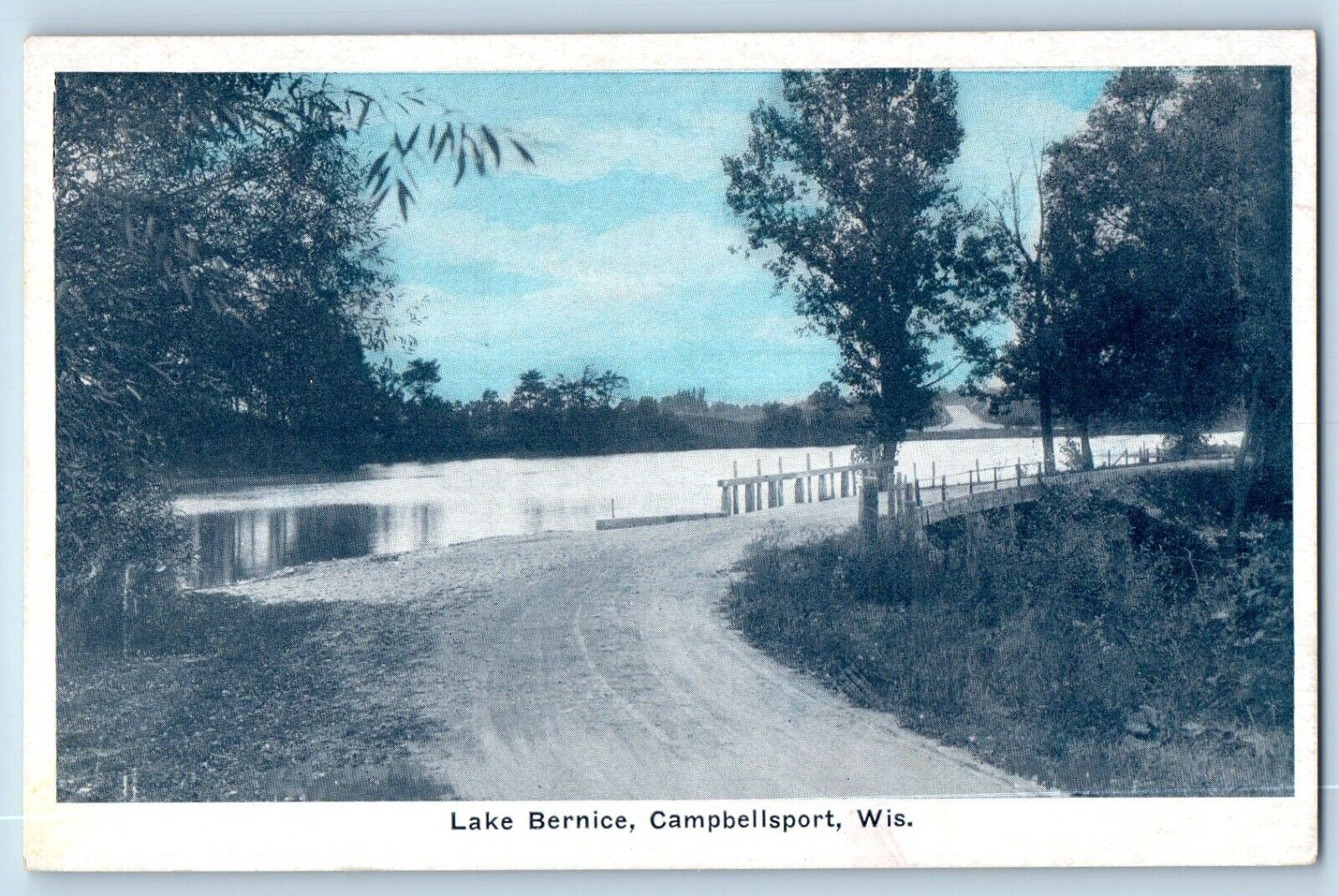 Campbellsport Wisconsin WI Postcard Lake Bernice Scenic View Trees 1940 Unposted