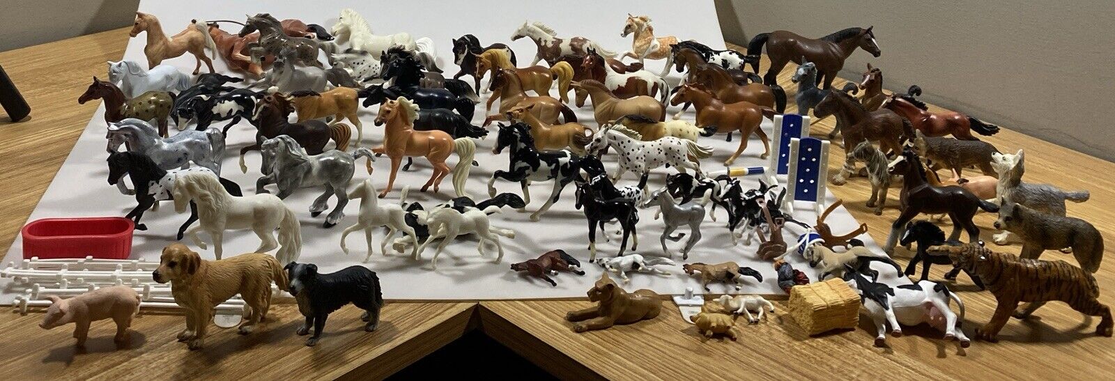 Vintage Lot Of Breyer Horses, Schleich, Safari Ltd. + Various Animals - Read