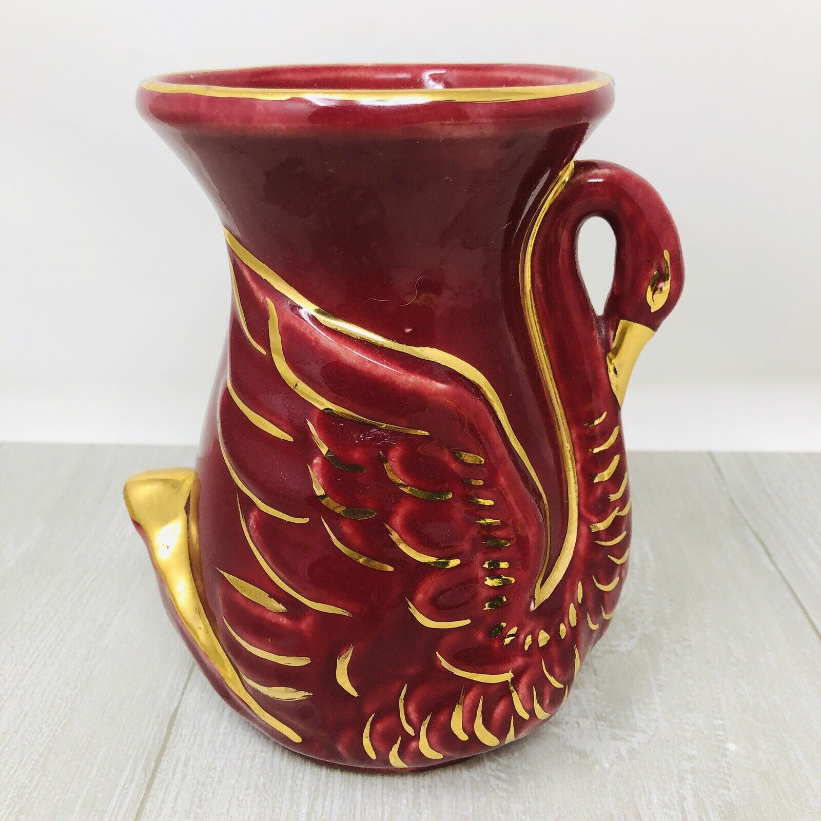 Shawnee Pottery Swan Vase #806 Red Gold 6\