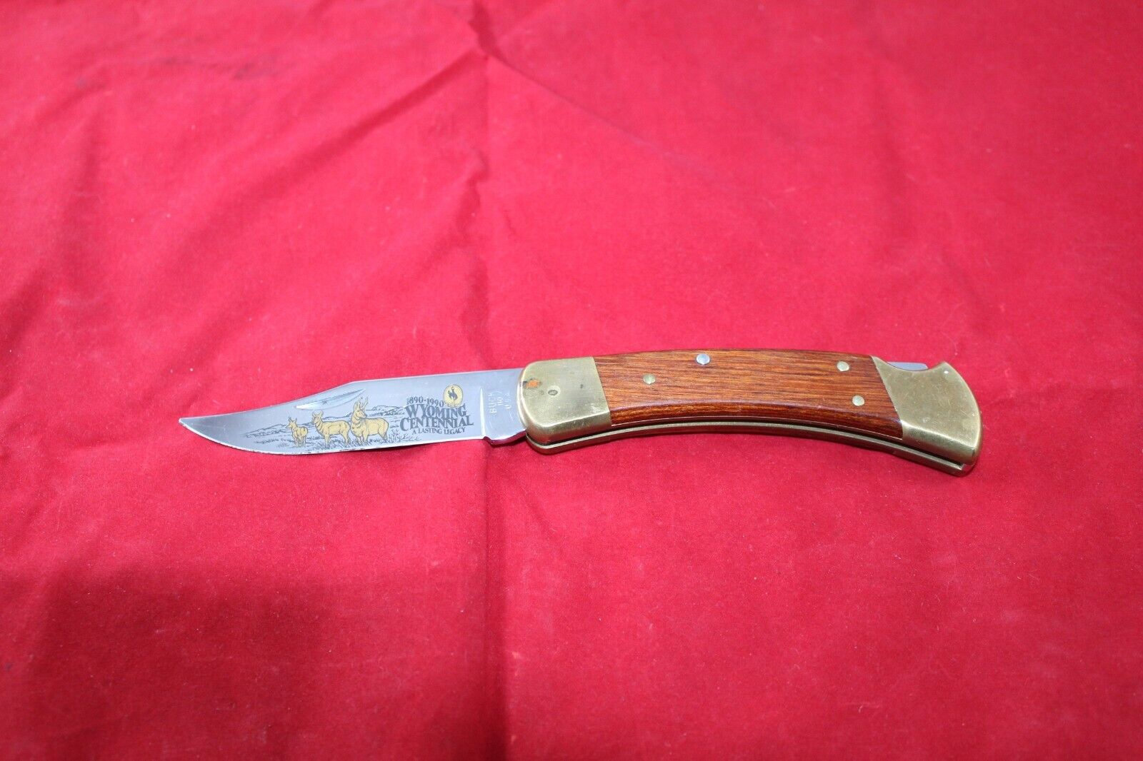 Buck Wyoming 1890-1990 Centennial 110 V Folding Knife #137/1000