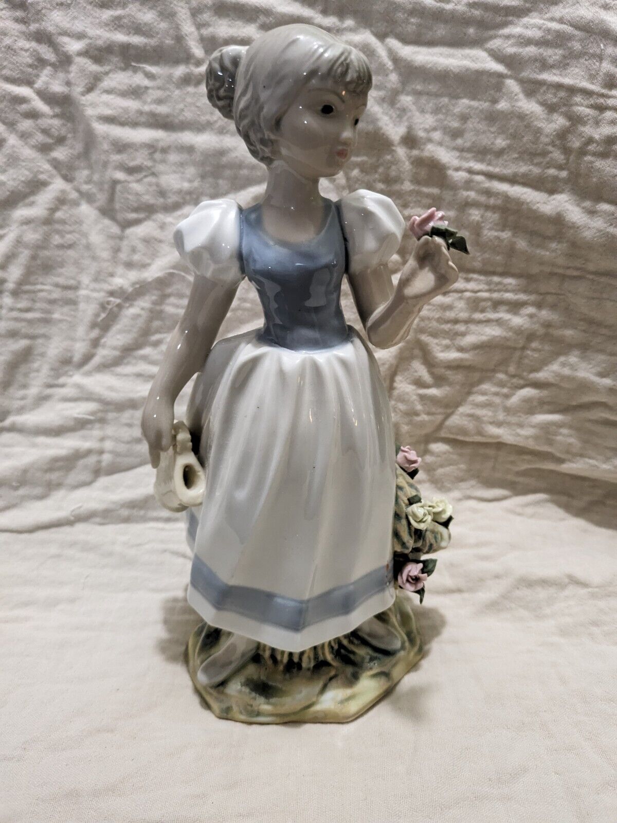 Vtg Figure Of Girl With Roses  Porcelain Tengra Spain 9.5\