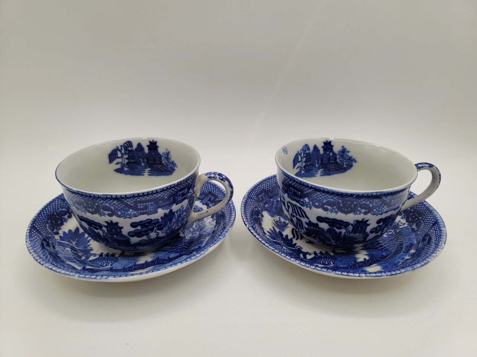 Occupied Japan Blue Willow Teacups And Saucers Set of 2 (4) Beautiful Pieces