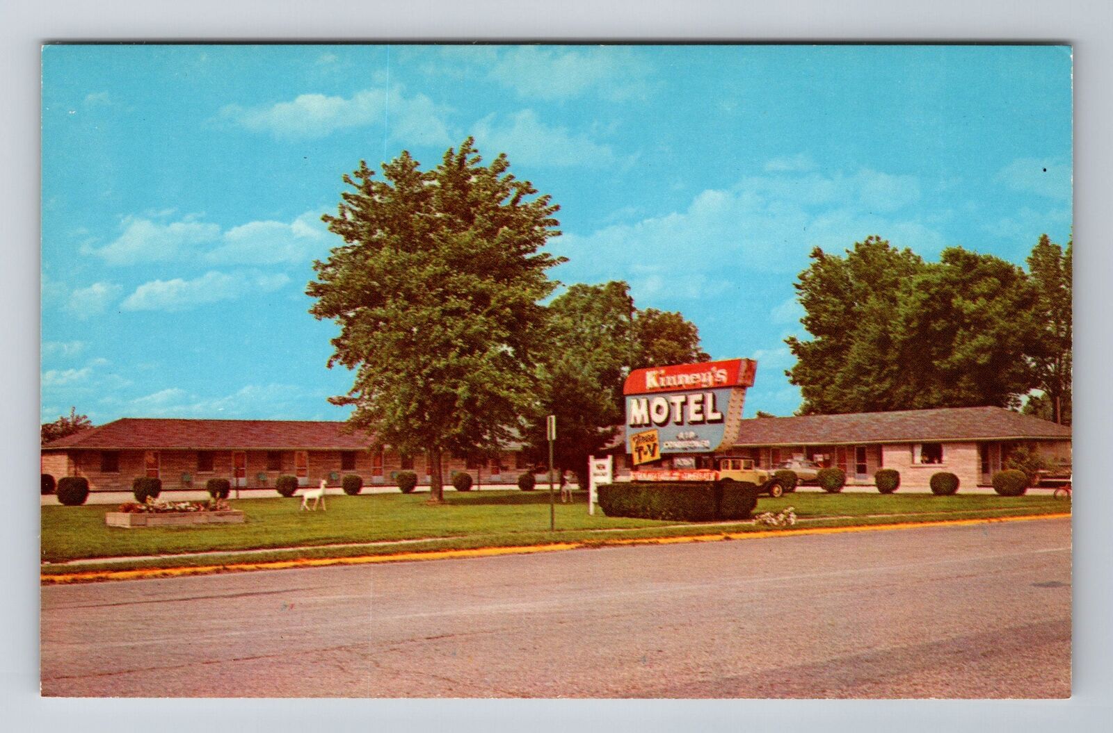 West Dublin IN-Indiana, Kinney\'s Motel, Advertisement, Vintage Souvenir Postcard