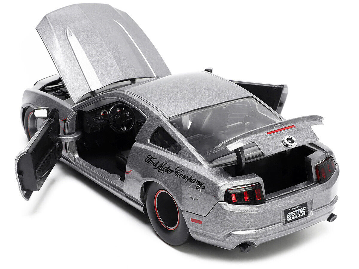 2010 Ford Mustang GT Gray Metallic with Flames \