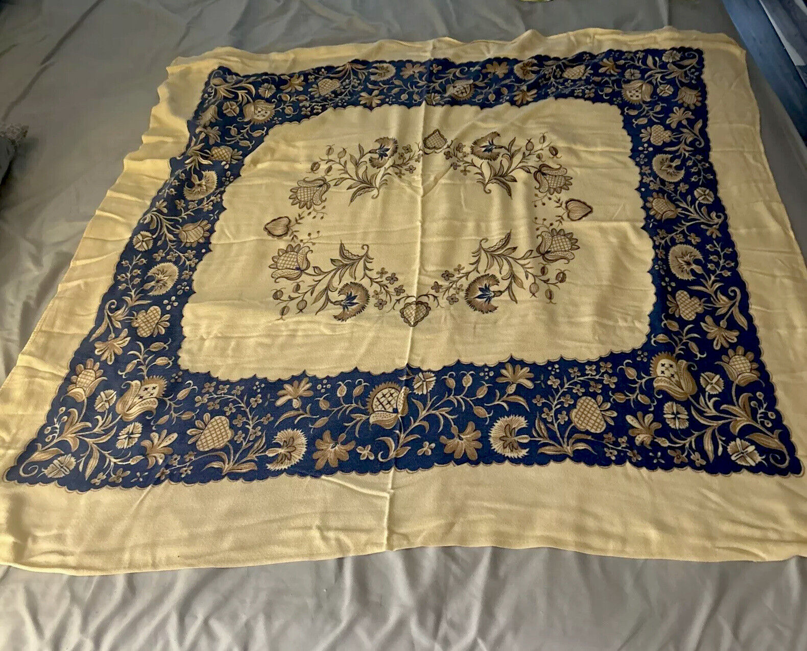 Vintage Tablecloth Jacobean Floral Blue Beige Cottagecore Textile 48”x45”