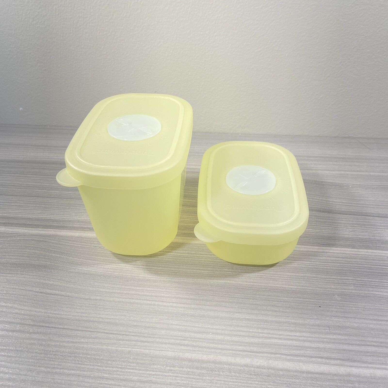 Tupperware Freeze Smart Container Set of 2 Small Yellow  Date Dial New 