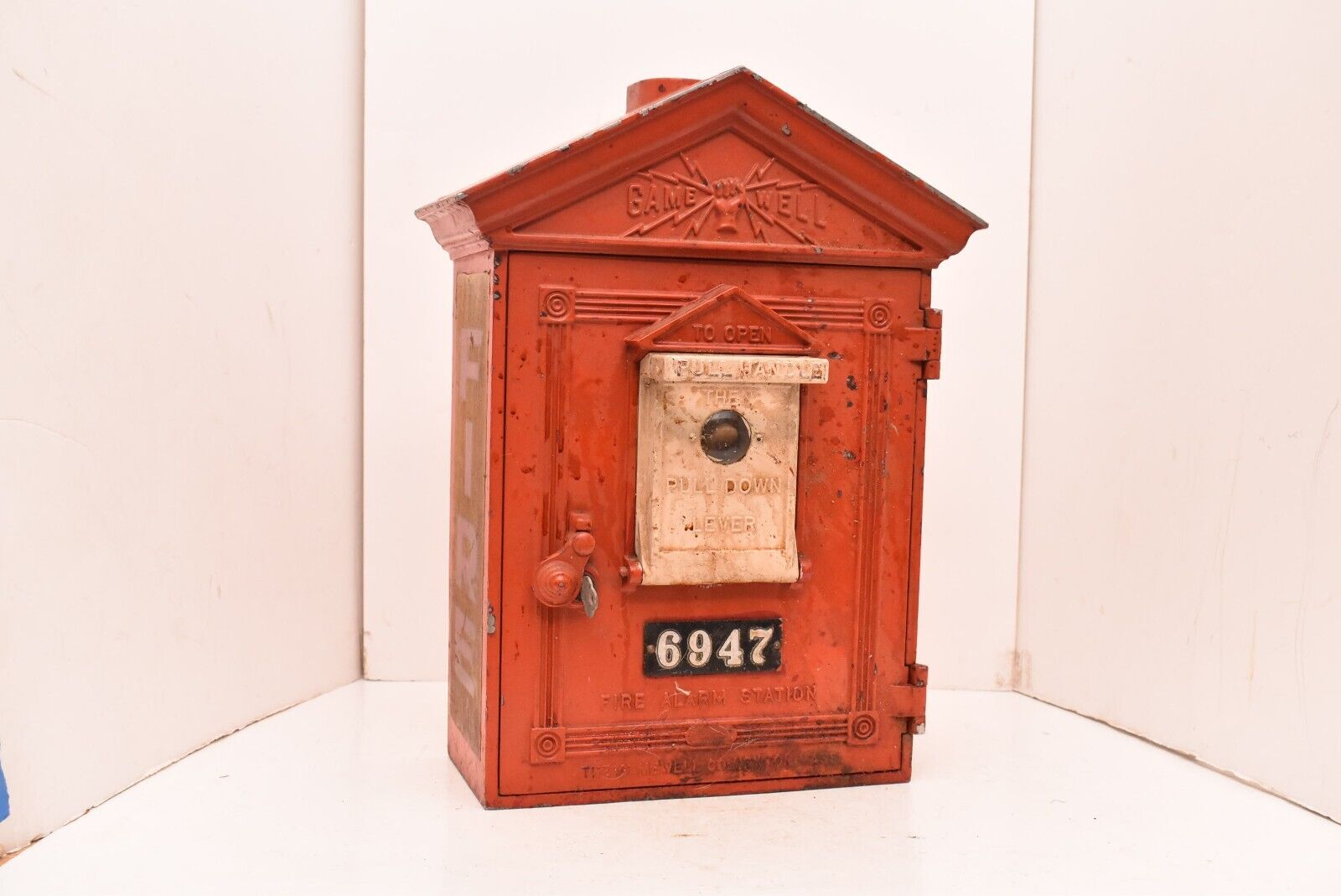 Vintage Gamewell Fire Alarm Call Box Pull Station Fireman Cast Metal ATQ