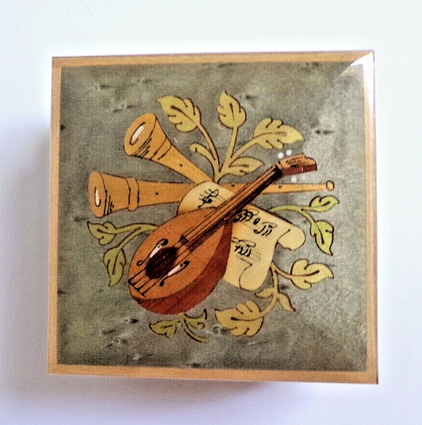 Vintage High Gloss Wood JEWELRY Box Horns & Mandolin Inlay Italian Style 3.75
