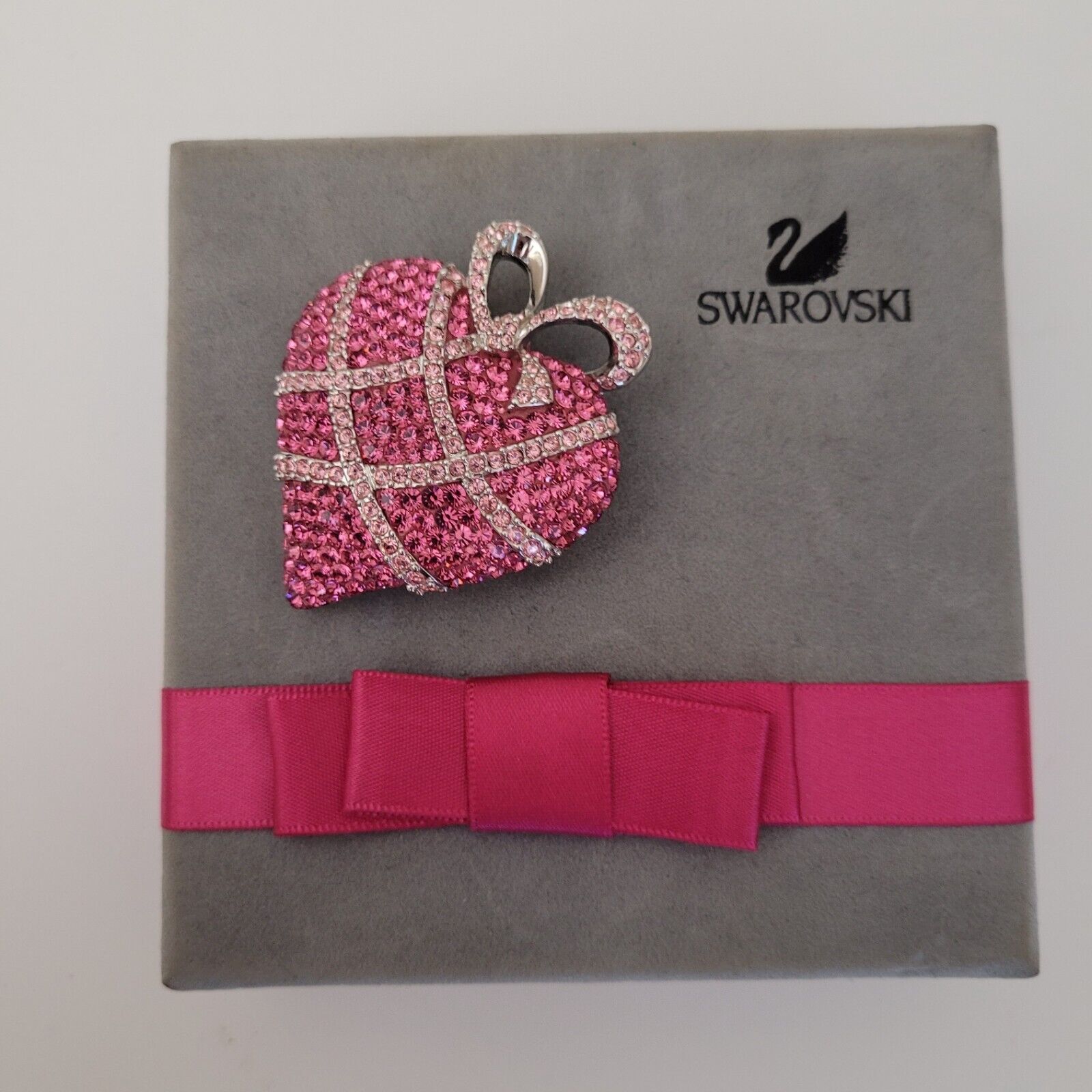 Stunning Swarovski 2004 Signed Swan Pink Crystal Heart Pin Brooch Pendant EUC