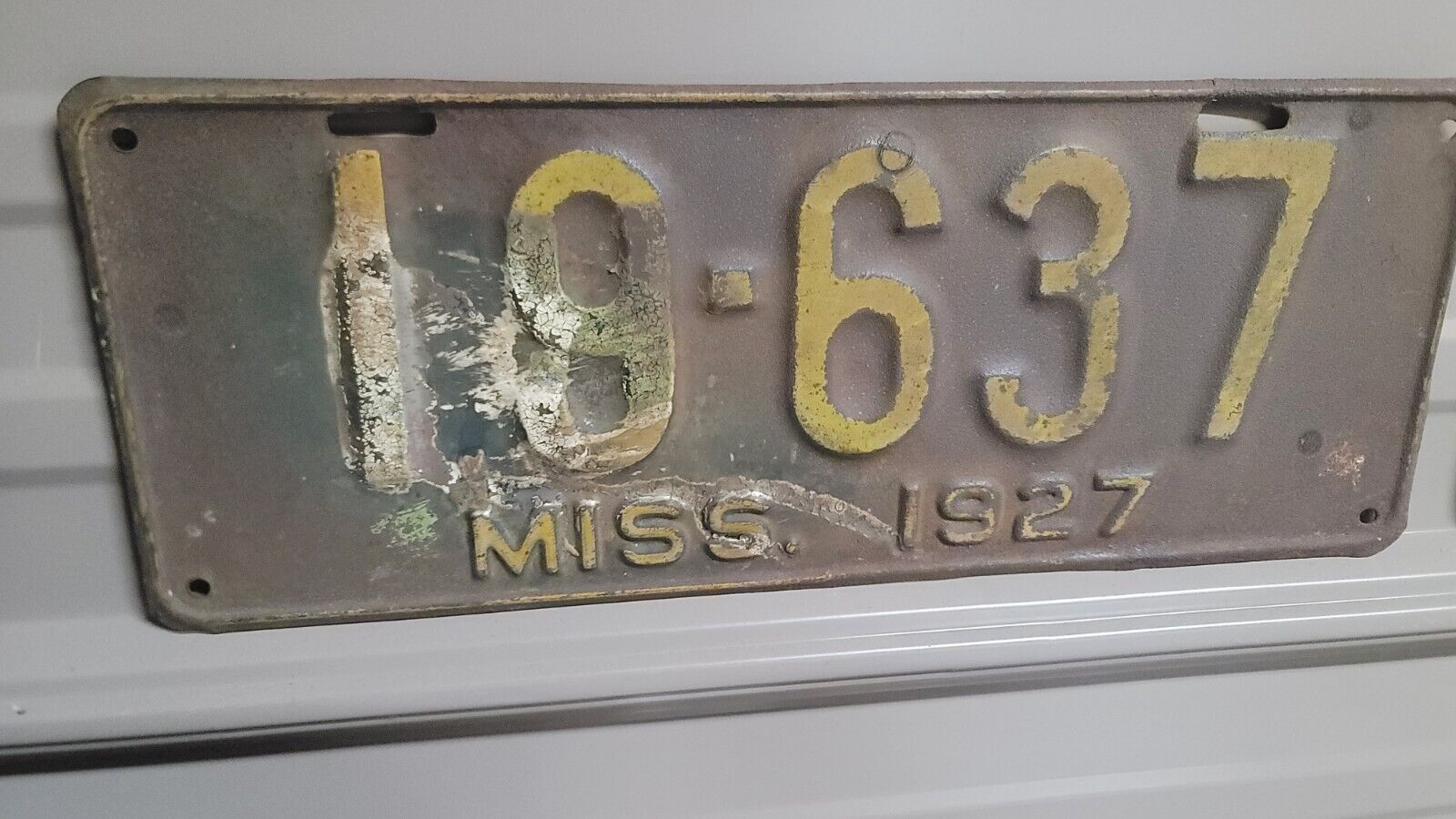 1927 mississippi license Plate 19-637
