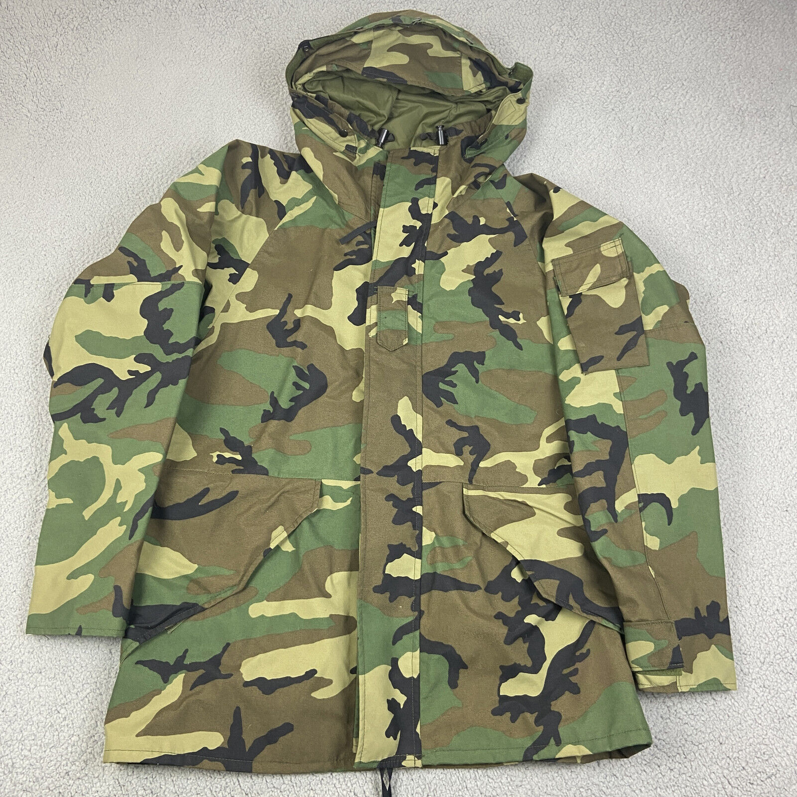 Military Jacket Mens Medium Long Green Camo Cold Weather Parka Hooded Full Zip