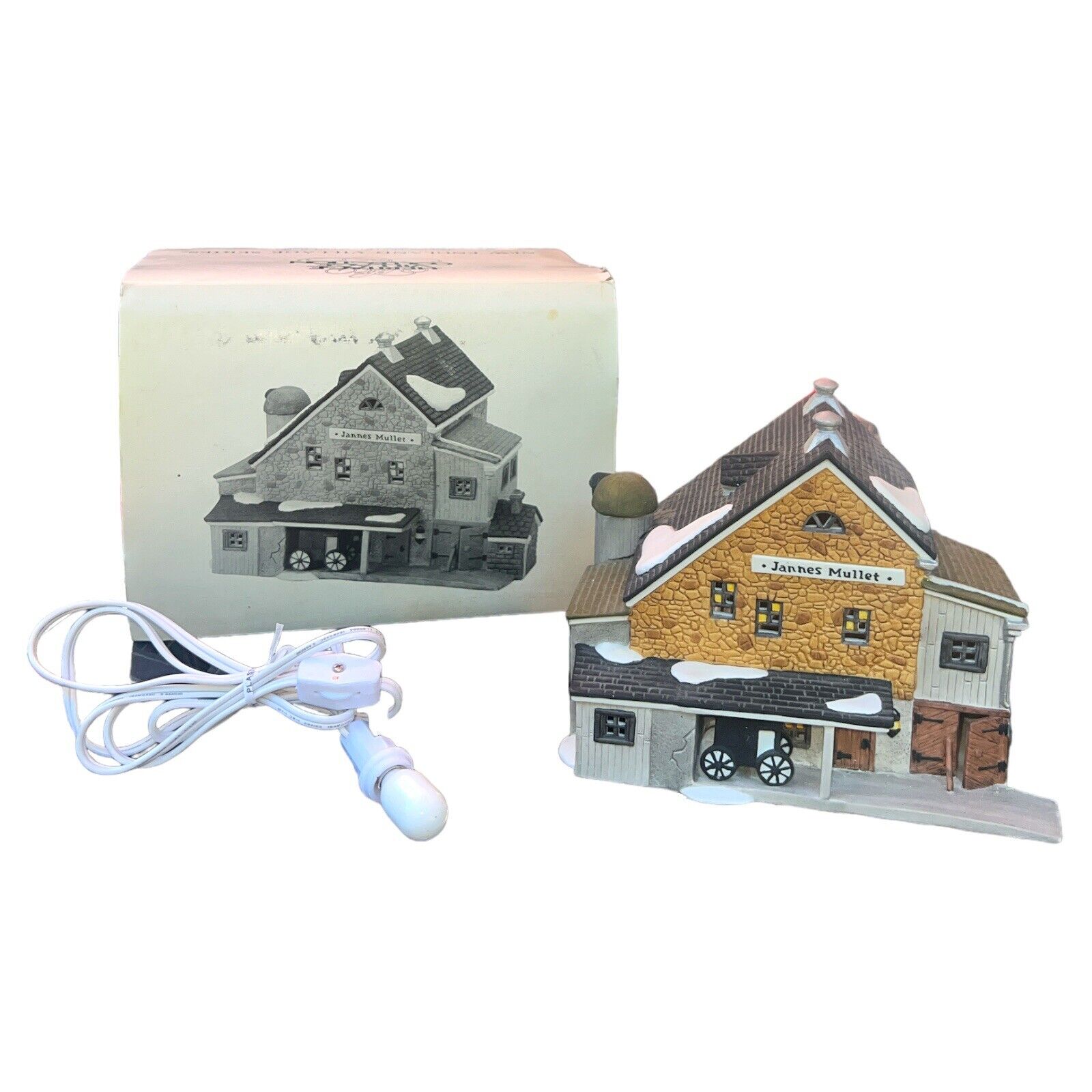 Dept 56 New England Village Series Jannes Mullet Amish Barn #5944-7 Box + Light