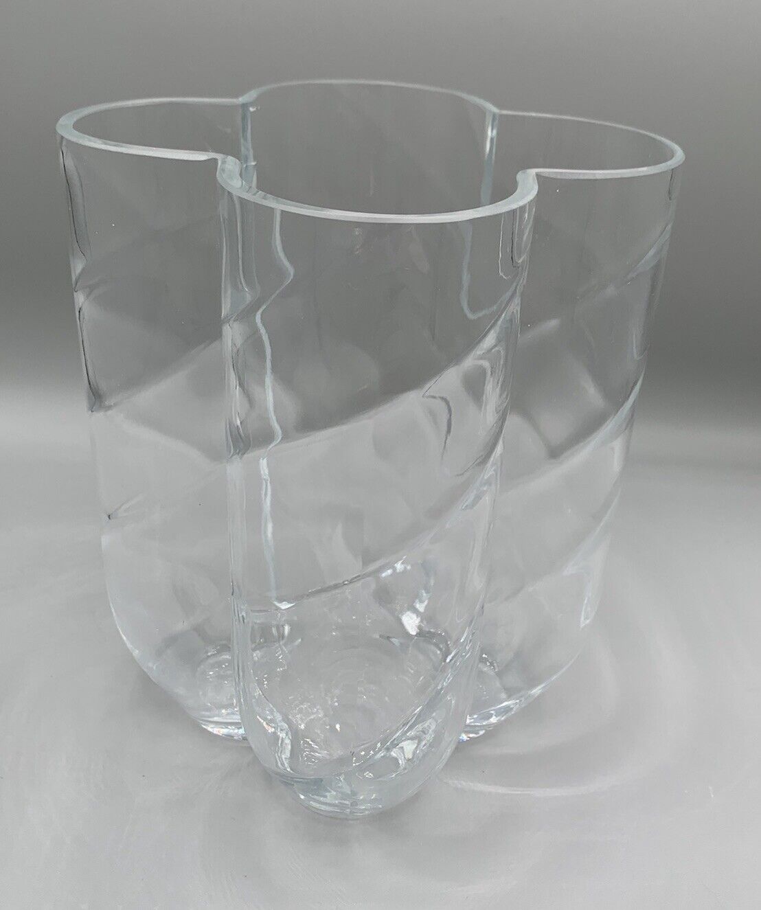 Signed Kosta Boda Aqua Optic Lobed Art Glass Vase Anna Ehrner 5”