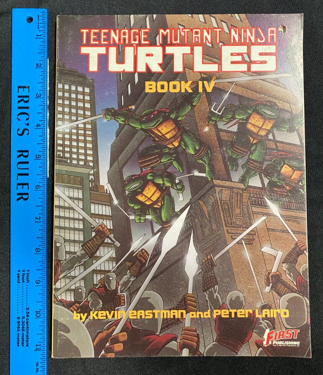 1988 First Graphic Novel Teenage Mutant Ninja Turtles Book IV NINTH PRINT (NH)