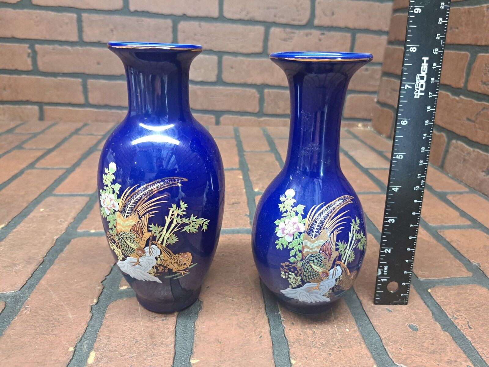 Blue Ceramic Quail Print Vase Pair 8\
