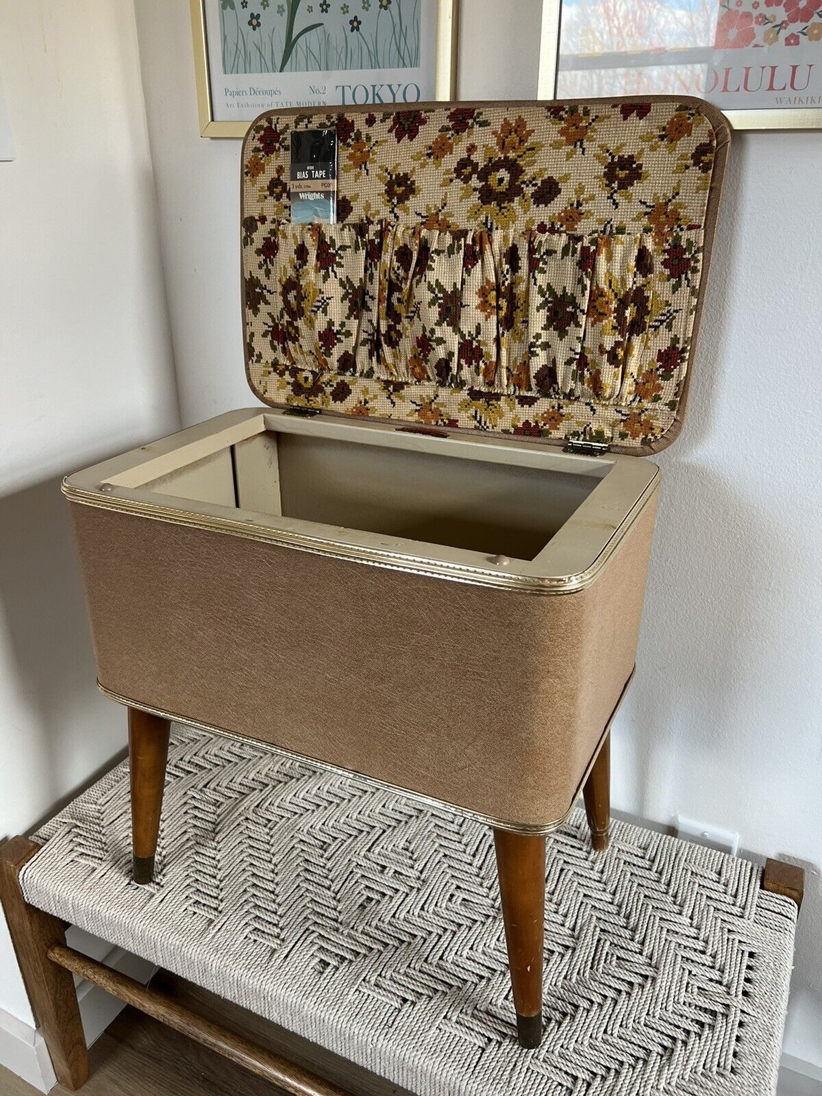 🍊Vintage 1960's MCM Hawkeye Sewing Box Bench/Hamper | Burlington Basket Co