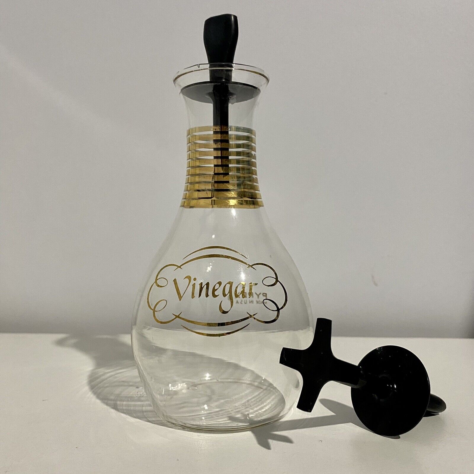 Pyrex Vinegar Cruet Bottle Dispenser Gold Accents Vintage With Spare Stopper
