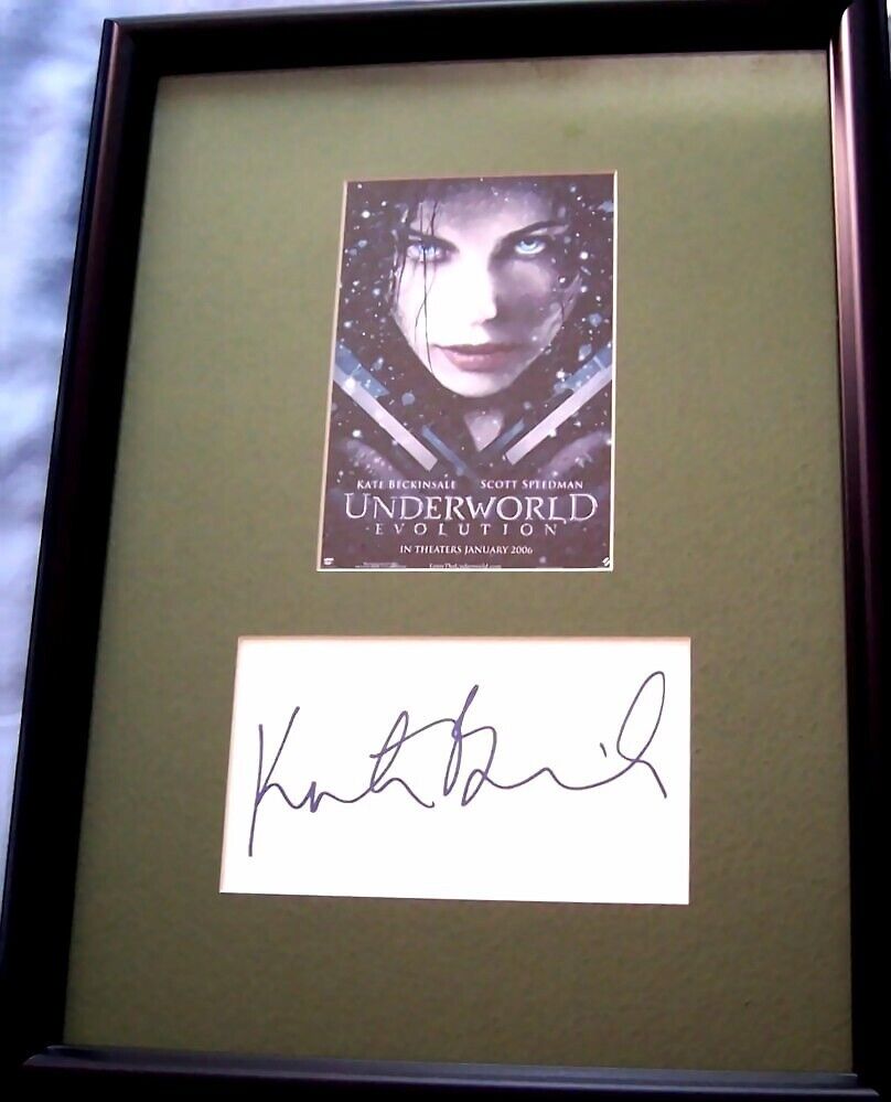 Kate Beckinsale autograph custom framed with Underworld Evolution movie postcard