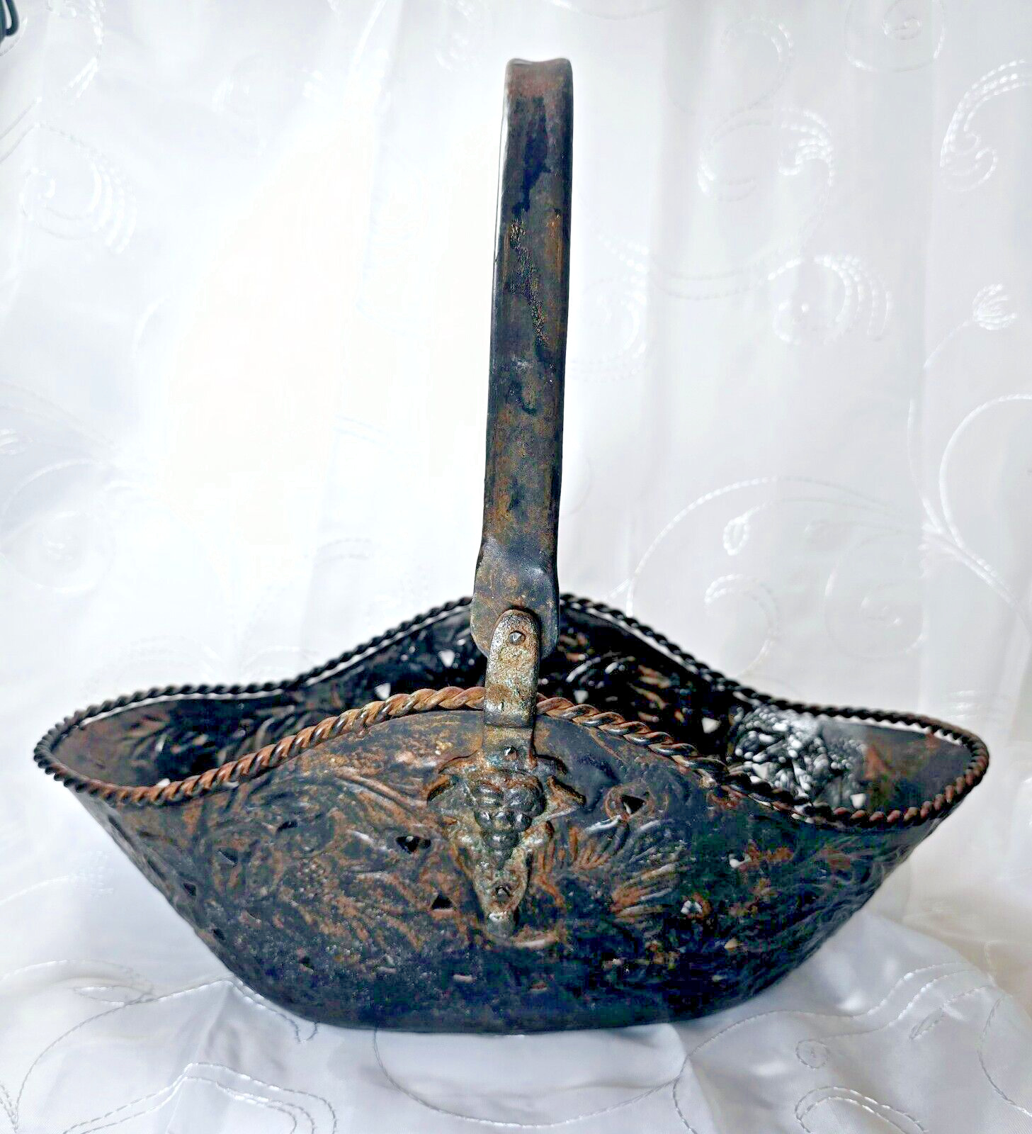 Metal Lion Head Planter Pot Handled Basket Jardiniere India Vintage Metalware